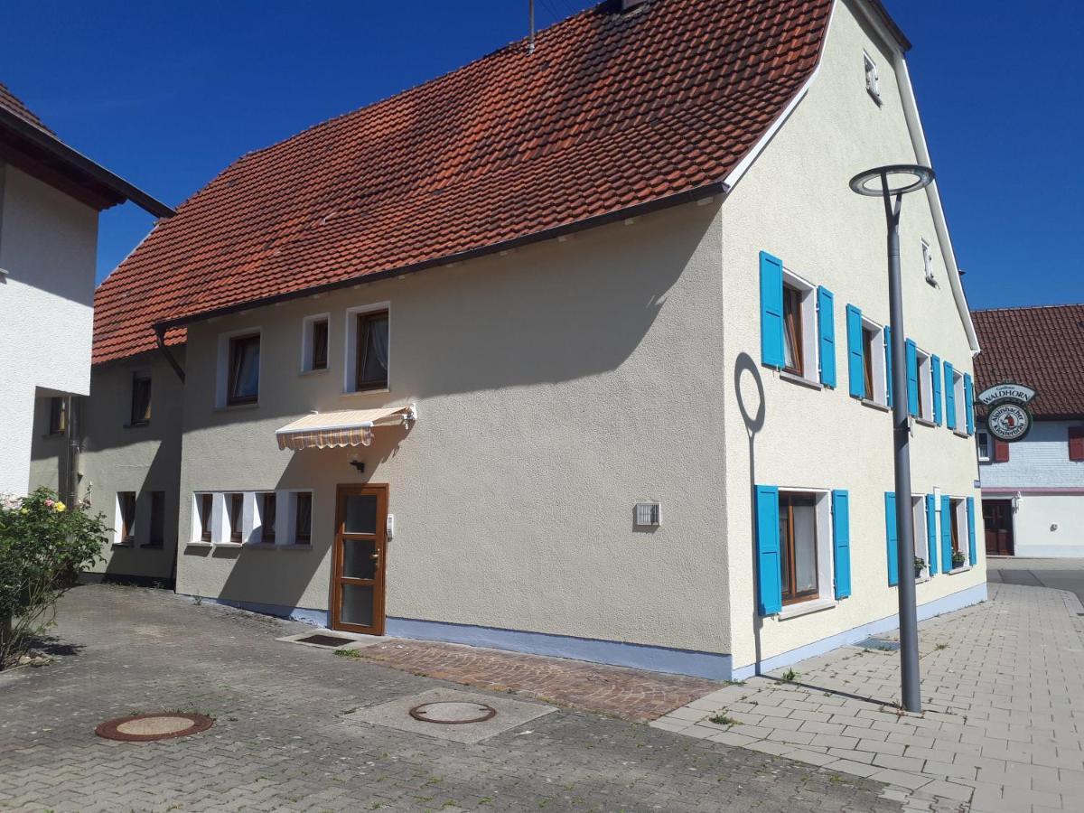 Gaestehaus Pension Waldhorn Weilen unter den Rinnen Bagian luar foto